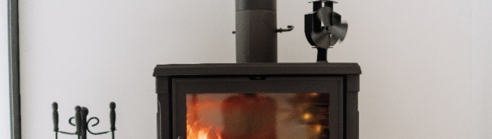 Pourquoi utiliser un ventilateur à poêle à bois ? - Proxi