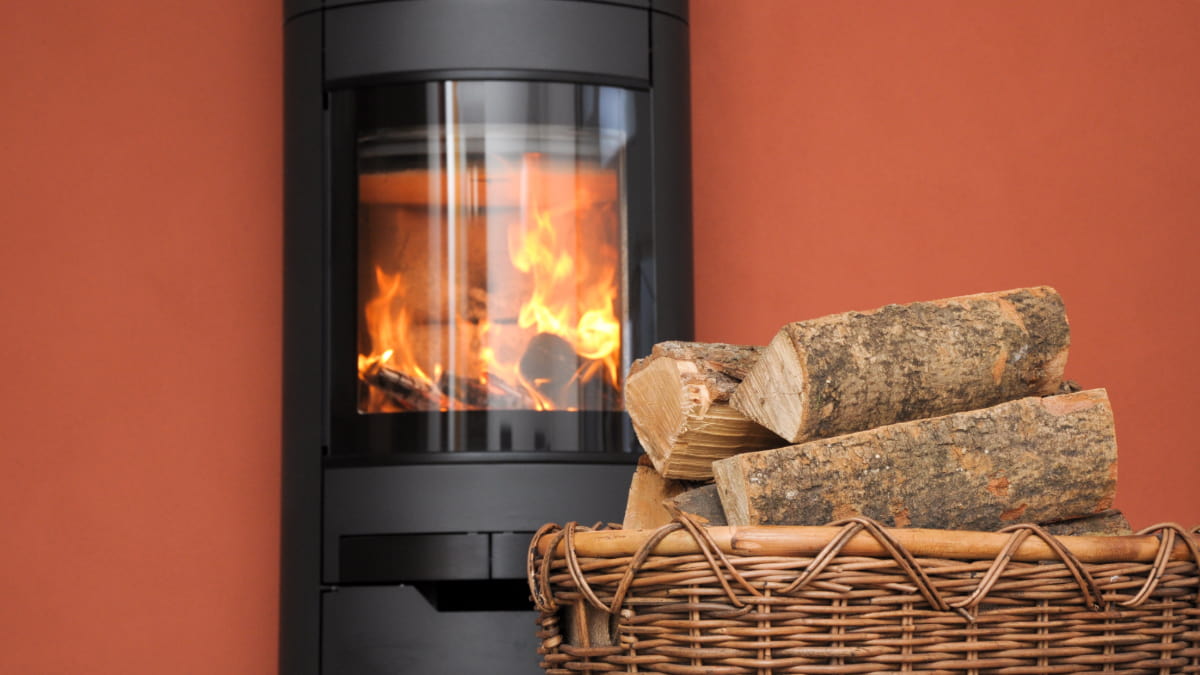 Comment optimiser l'efficacité de son poêle à bois ?
