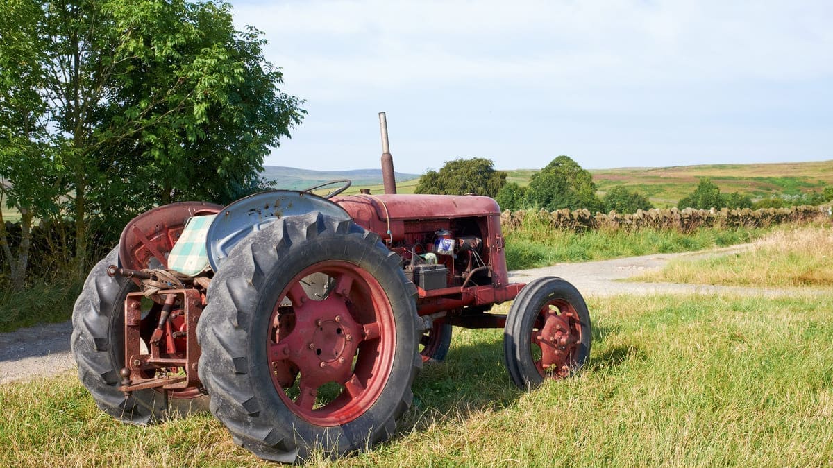 vieux tracteur